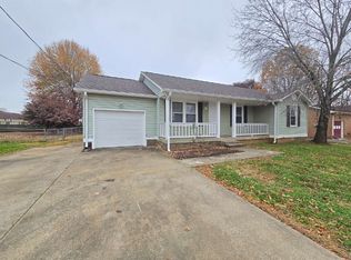 710 Pembrook Pl, Clarksville, TN 37042