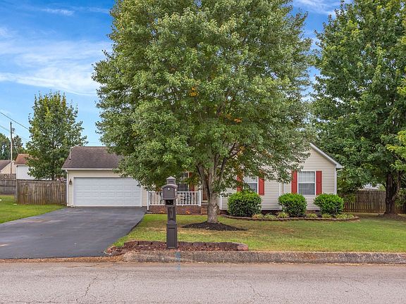 2nd image of 1612 Jamie Dr
