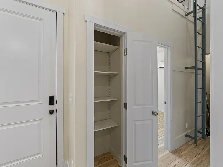 2158 E Bonnies Way — Photo 10