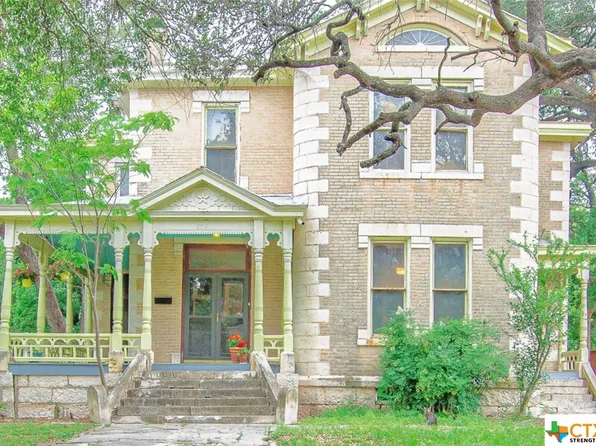 804 N Penelope St, Belton, TX 76513