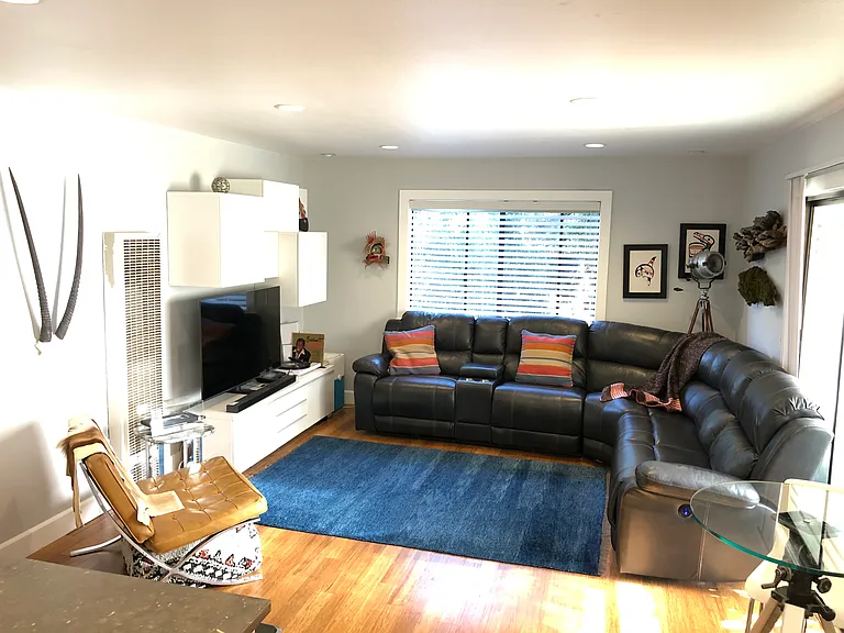 5550 Traffic Way #13 — Photo 5