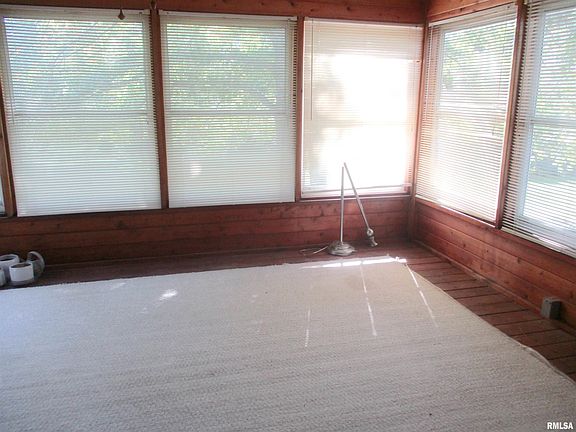 5th image of 2509 E 40th St
