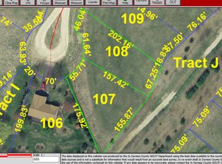 10a107-108 Heron, apple river, IL 61001