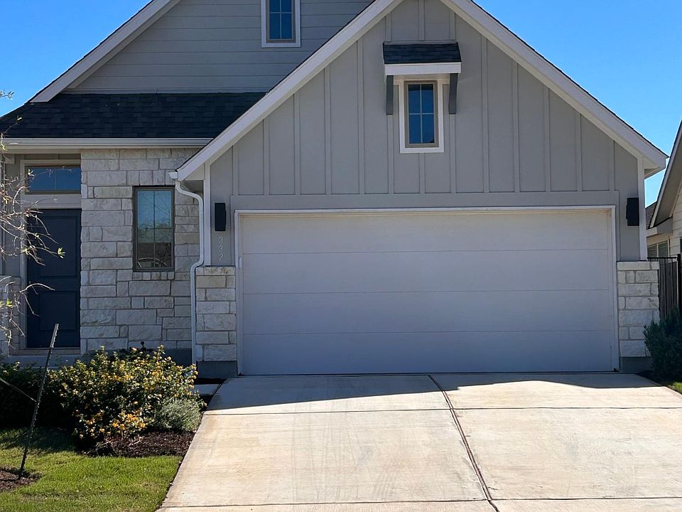 1st image of 204 Los Olives Ln