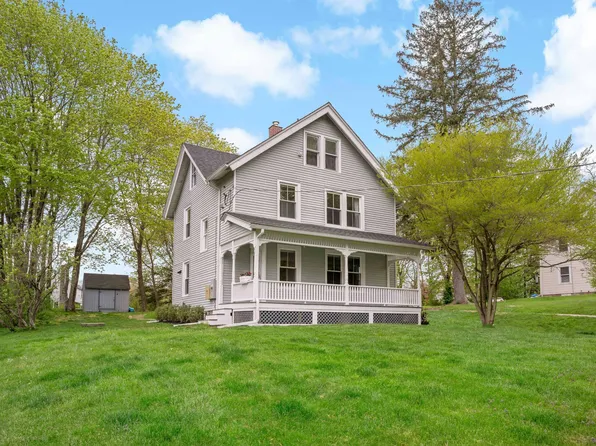 16 Chestnut Street, Essex, CT 06442