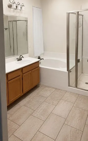 1532 Bath Ave — Photo 5