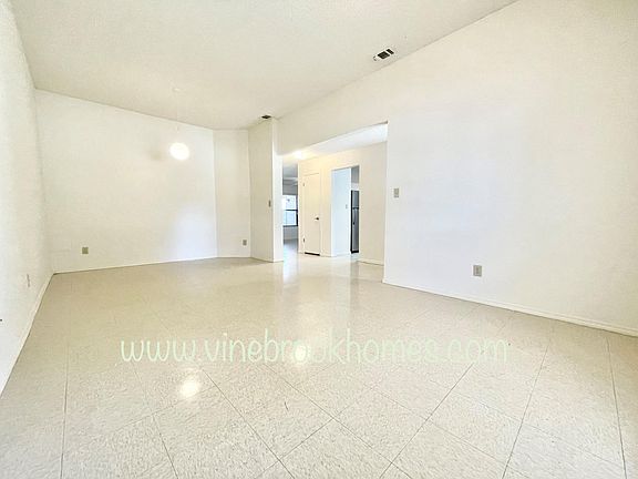 3rd image of 2260 Zuni Ct