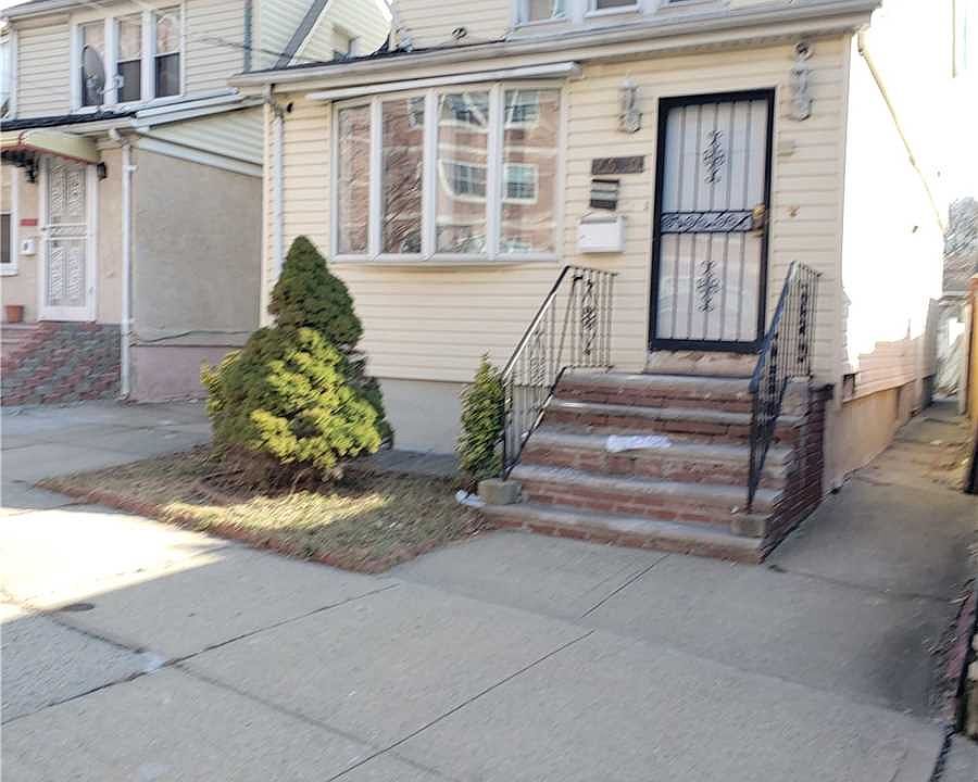1st image of 16610 Hendrickson Pl