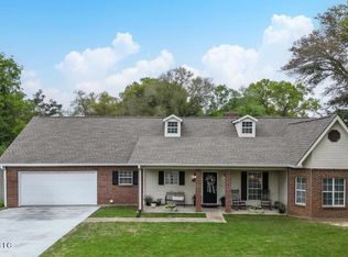 2421 Collins Blvd, Gulfport, MS 39507