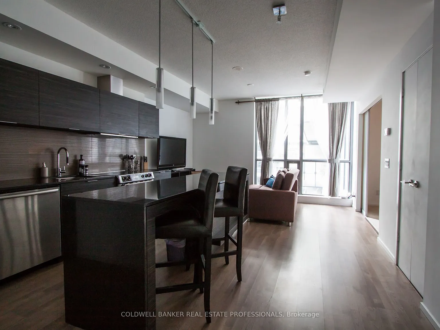 1 bed, $2,550 — Photo 4