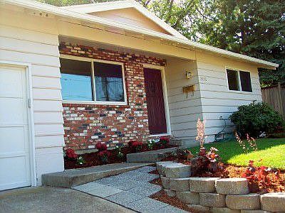 1-level remodeled Ranch
