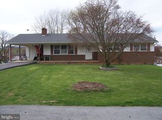 75 Beacon Dr, Martinsburg, WV 25403