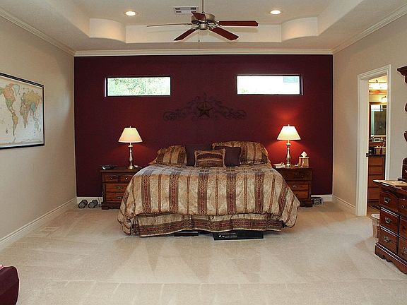 5th image of 224 Sarasota Cir S