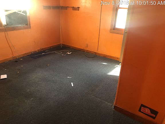 4th image of 517 W Columbia St