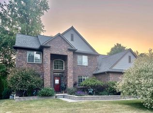 51749 Leshan Dr, Chesterfield, MI