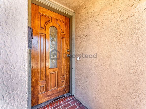 2nd image of 2446 19th Ave