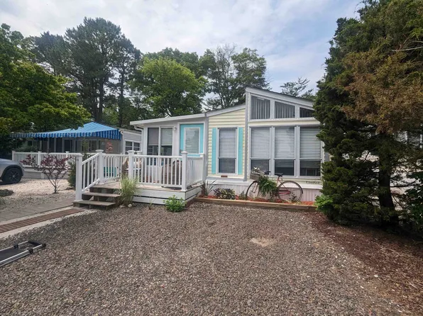 35 S Lake Dr #16-C35, Marmora, NJ 08223