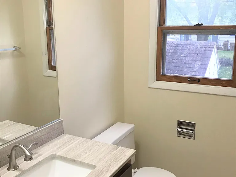 2841 Coolidge St — Photo 6