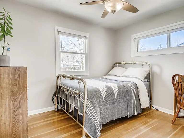 2605 S Hooker St — Photo 18