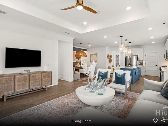 7th image of this home