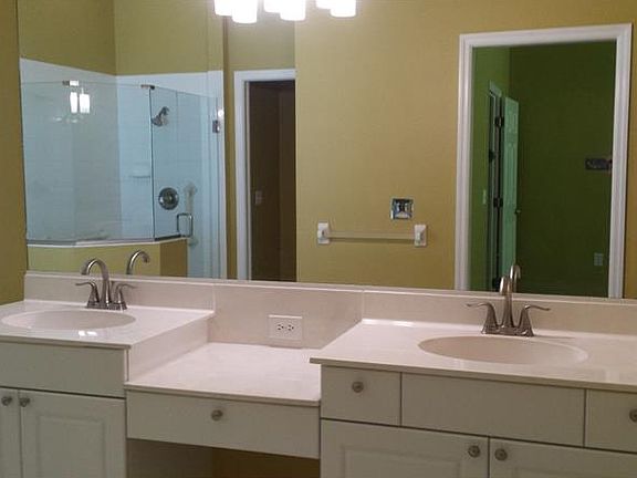 4th image of 2073 Wasatch Dr