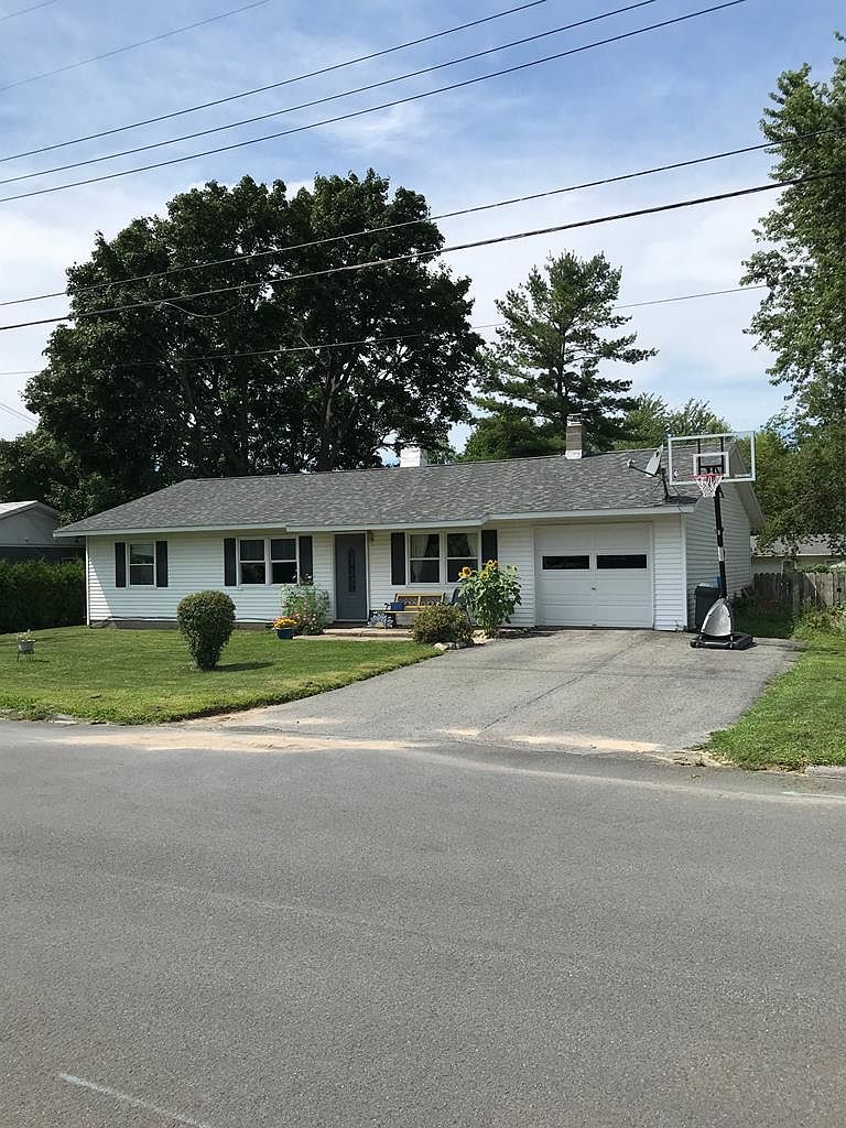 10 Tioga Ln, Plattsburgh, NY 12901 Zillow