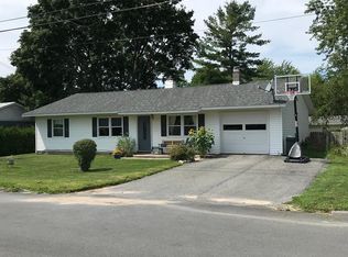11 Tioga Ln, Plattsburgh, NY 12901