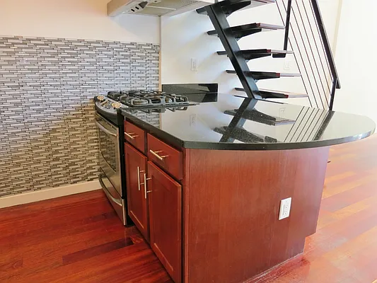 Sold by Brooklyn Heights Real Estate Inc | media 6