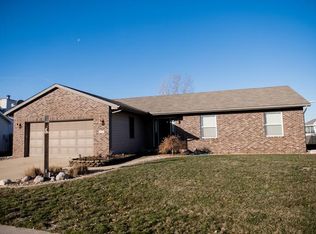 509 Crestwood Dr, Champaign, IL 61822