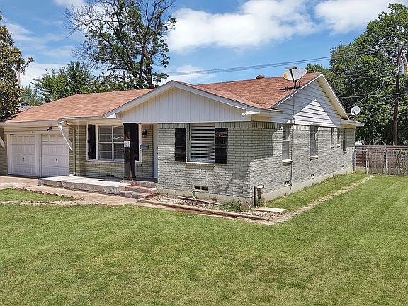 5th image of 8533 Blossom Ln