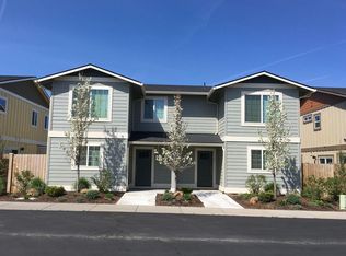 820 NE Copperleaf Loop UNIT 2, Bend, OR 97701