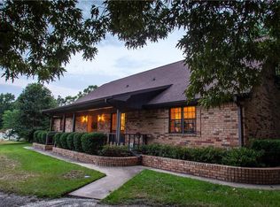 1321 Jefferies St, Lindale, TX 75771