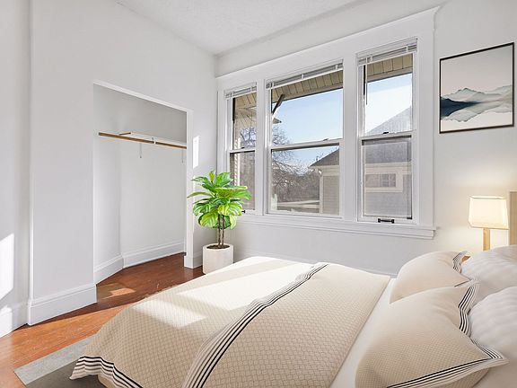 2nd image of 3021 Knox Ave S #2