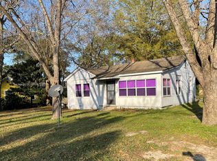 611 N Lee St, Fitzgerald, GA 31750