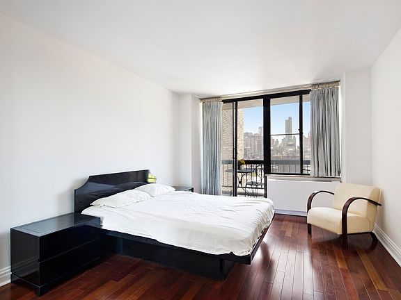 4th image of 130 W 79th St APT 11B