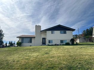 702 N 51st Ave, Yakima, WA
