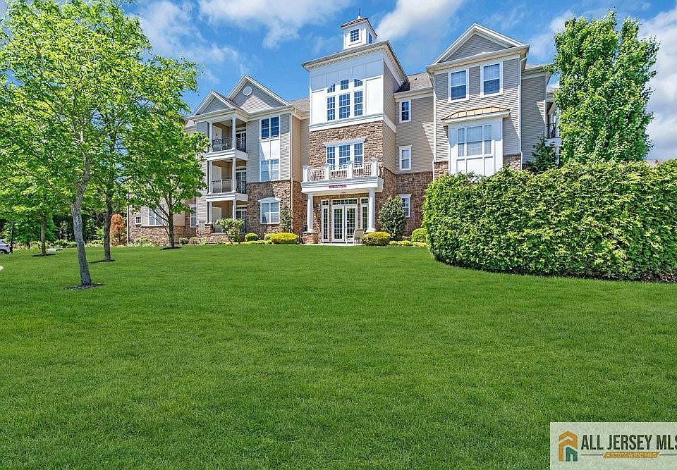 1st image of 1103 Enclave Cir