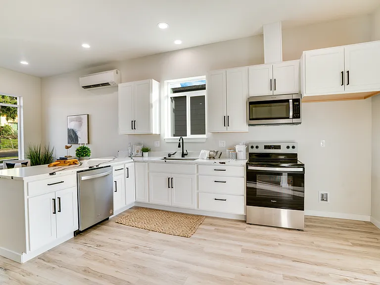 4010 N Highland St — Photo 22