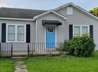 308 S 1st St, Rayne, LA 70578