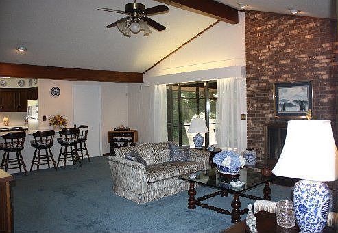 2nd image of 336 Forest Oak Dr