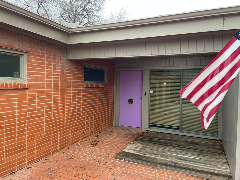 1st image of 4302 S 7th St