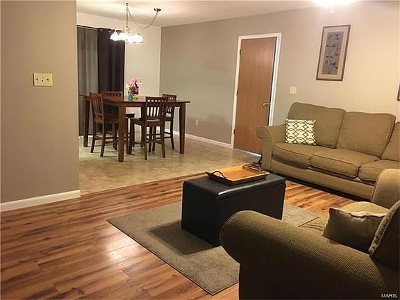 2nd image of 247 W Bend Ln