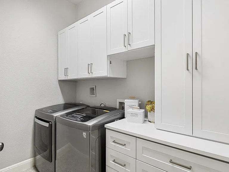 17612 Wildrye Dr — Photo 32