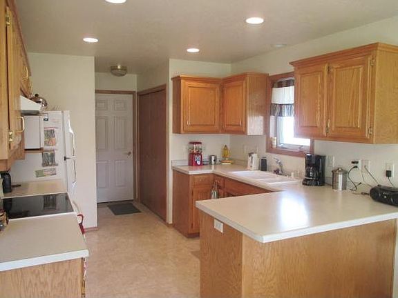 5th image of 2057 Bark River Ct