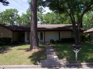 5305 Champions Dr, Lufkin, TX 75901