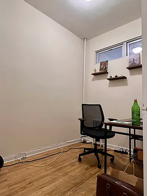 Rented by Compass | media 7