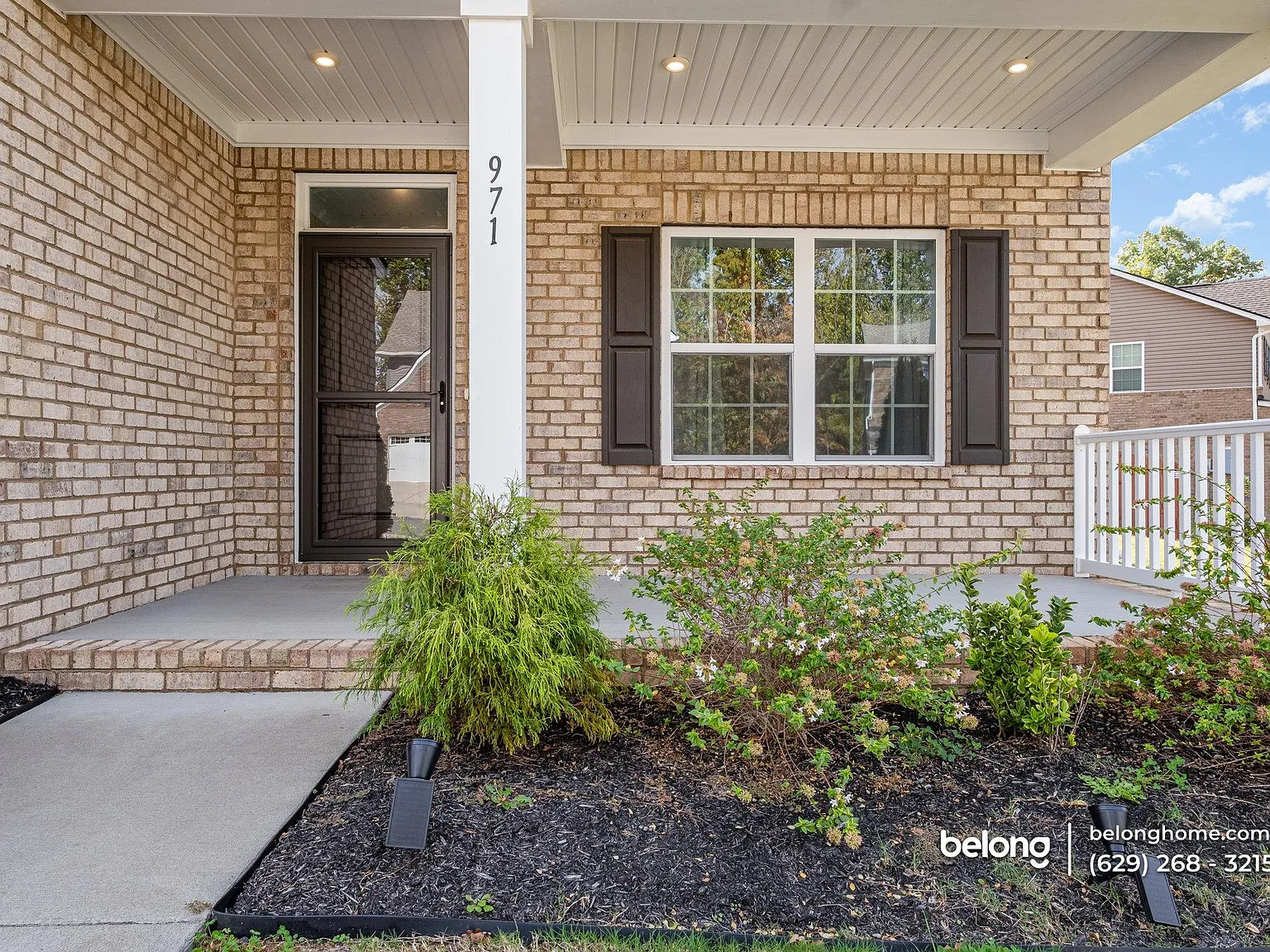 5 bed, 3.0 bath, 2718 sqft, $2,850 — Photo 3