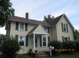 738 Jordan Lake Ave, Lake Odessa, MI 48849