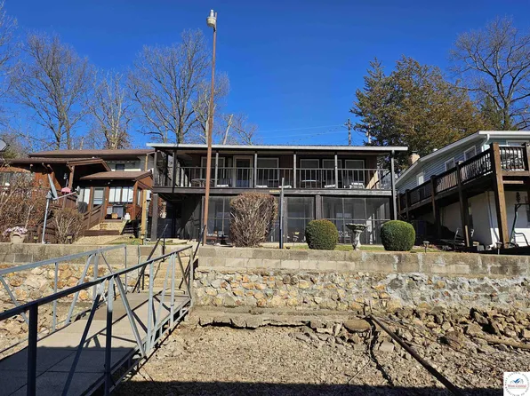 33 Zebco Ct, Edwards, MO 65326