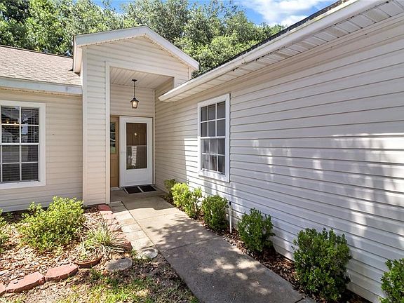 5th image of 25111 Bonnie Blue Ct